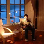 6 Person In Kalvag-by Traum Kalvåg