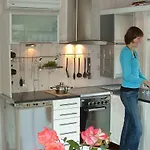 6 Person In Kalvag-by Traum